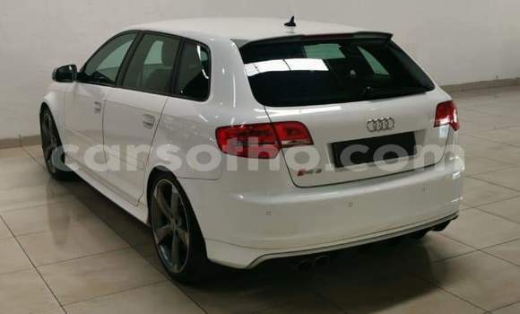 Acheter Occasion Voiture Audi RS3 Blanc à Maseru, Maseru Acheter Occasion Voiture Audi RS3 Blanc à Maseru, Maseru