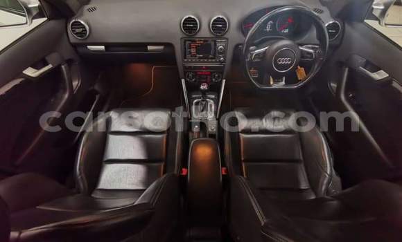 Acheter Occasion Voiture Audi RS3 Blanc à Maseru, Maseru Acheter Occasion Voiture Audi RS3 Blanc à Maseru, Maseru