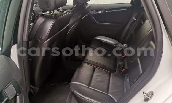 Acheter Occasion Voiture Audi RS3 Blanc à Maseru, Maseru Acheter Occasion Voiture Audi RS3 Blanc à Maseru, Maseru