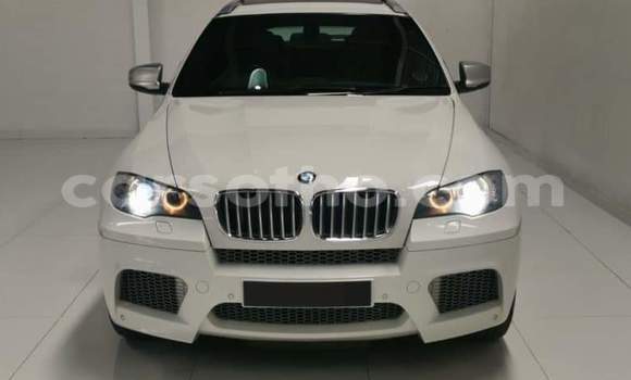 Acheter Occasion Voiture BMW X6 M Blanc à Maseru, Maseru Acheter Occasion Voiture BMW X6 M Blanc à Maseru, Maseru