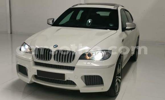 Acheter Occasion Voiture BMW X6 M Blanc à Maseru, Maseru Acheter Occasion Voiture BMW X6 M Blanc à Maseru, Maseru