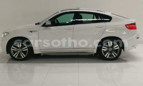 Acheter Occasion Voiture BMW X6 M Blanc à Maseru, Maseru Acheter Occasion Voiture BMW X6 M Blanc à Maseru, Maseru