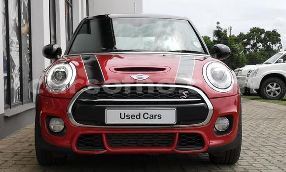 اشتري مستعمل Mini Cooper Red سيارة في Roma في Maseru اشتري مستعمل Mini Cooper Red سيارة في Roma في Maseru