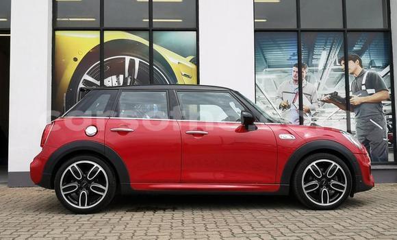 اشتري مستعمل Mini Cooper Red سيارة في Roma في Maseru اشتري مستعمل Mini Cooper Red سيارة في Roma في Maseru