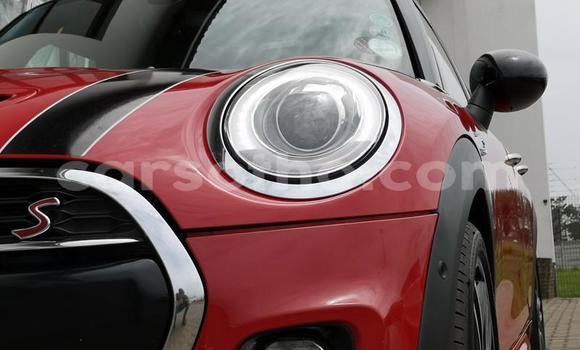 اشتري مستعمل Mini Cooper Red سيارة في Roma في Maseru اشتري مستعمل Mini Cooper Red سيارة في Roma في Maseru