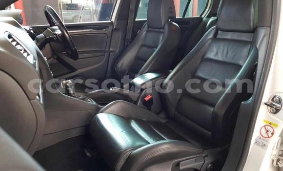 Sayi Na hannu Volkswagen Bora White Mota in Hlotse a Leribe Sayi Na hannu Volkswagen Bora White Mota in Hlotse a Leribe