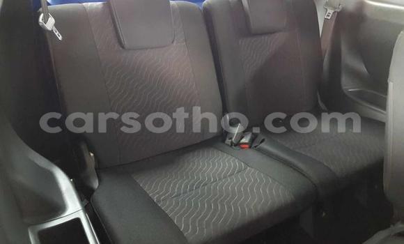 اشتري مستعمل Toyota Avanza Blue سيارة في Hlotse في Leribe اشتري مستعمل Toyota Avanza Blue سيارة في Hlotse في Leribe