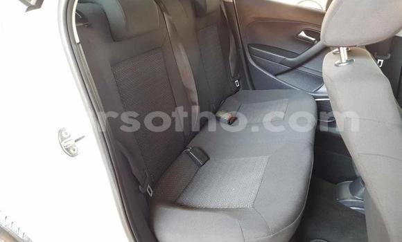 Acheter Occasion Voiture Volkswagen Polo Blanc à Hlotse, Leribe Acheter Occasion Voiture Volkswagen Polo Blanc à Hlotse, Leribe