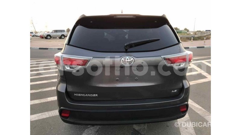 Big with watermark toyota highlander maseru import dubai 12665