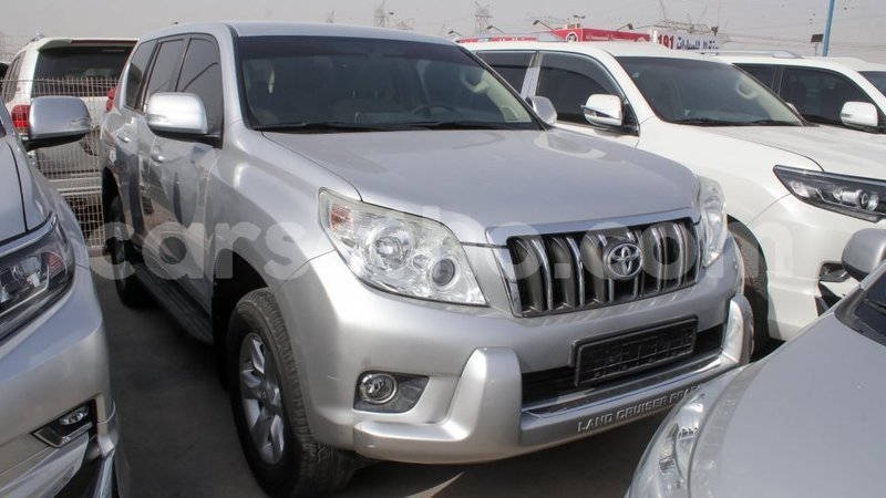 Big with watermark toyota prado maseru import dubai 12674