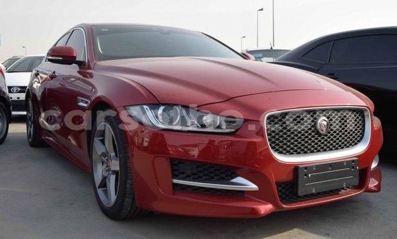 Sayi Imported Jaguar XE Red Mota in Import - Dubai a Maseru