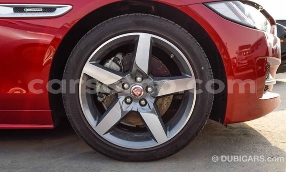 Acheter Import Voiture Jaguar XE Rouge à Import - Dubai, Maseru Acheter Import Voiture Jaguar XE Rouge à Import - Dubai, Maseru