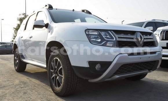 Acheter Import Voiture Renault Duster Blanc à Import - Dubai, Maseru Acheter Import Voiture Renault Duster Blanc à Import - Dubai, Maseru