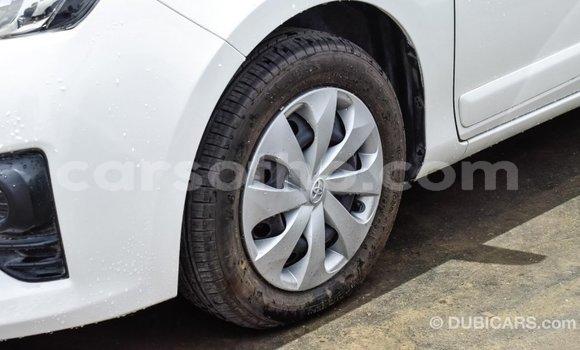 Sayi Imported Toyota Yaris White Mota in Import - Dubai a Maseru Sayi Imported Toyota Yaris White Mota in Import - Dubai a Maseru