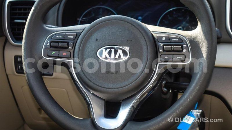 Big with watermark kia sportage maseru import dubai 12690