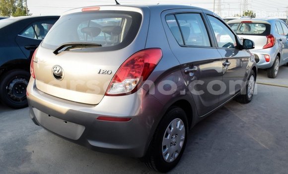 Sayi Imported Hyundai i20 Other Mota in Import - Dubai a Maseru Sayi Imported Hyundai i20 Other Mota in Import - Dubai a Maseru