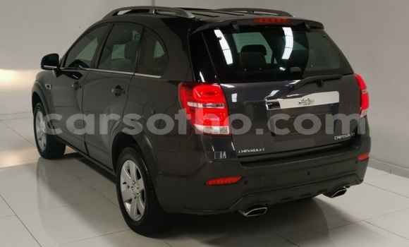 Sayi Na hannu Chevrolet Captiva Silver Mota in Maseru a Maseru Sayi Na hannu Chevrolet Captiva Silver Mota in Maseru a Maseru