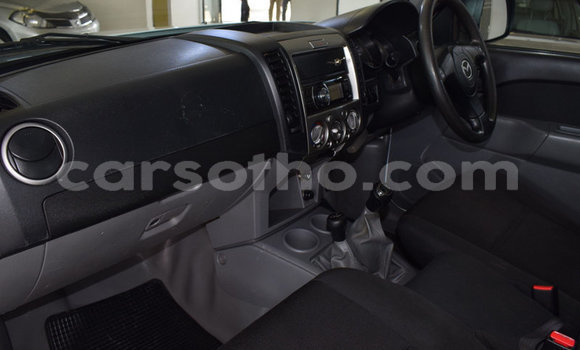 Acheter Occasion Voiture Mazda BT-50 Blanc à Maseru, Maseru Acheter Occasion Voiture Mazda BT-50 Blanc à Maseru, Maseru