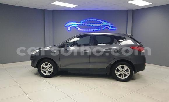 Acheter Occasion Voiture Hyundai ix35 Gris à Roma, Maseru Acheter Occasion Voiture Hyundai ix35 Gris à Roma, Maseru