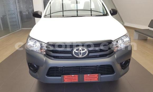 Acheter Occasion Voiture Toyota Hilux Blanc à Maseru, Maseru Acheter Occasion Voiture Toyota Hilux Blanc à Maseru, Maseru