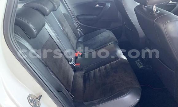 اشتري مستعمل Volkswagen Polo GTI White سيارة في Roma في Maseru اشتري مستعمل Volkswagen Polo GTI White سيارة في Roma في Maseru