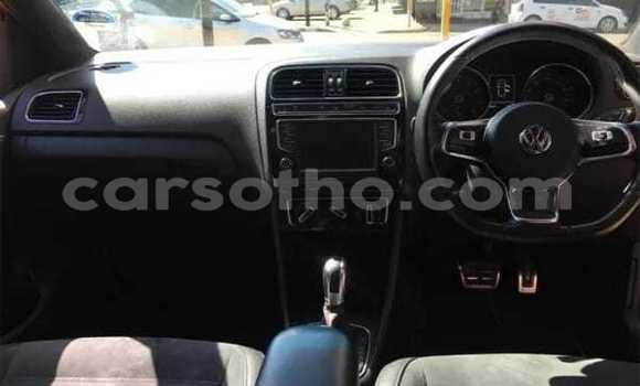 Acheter Occasion Voiture Volkswagen Polo Rouge à Hlotse, Leribe Acheter Occasion Voiture Volkswagen Polo Rouge à Hlotse, Leribe