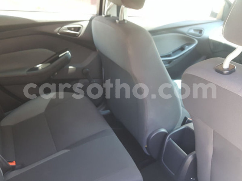 Big with watermark ford focus leribe maputsoa 12737