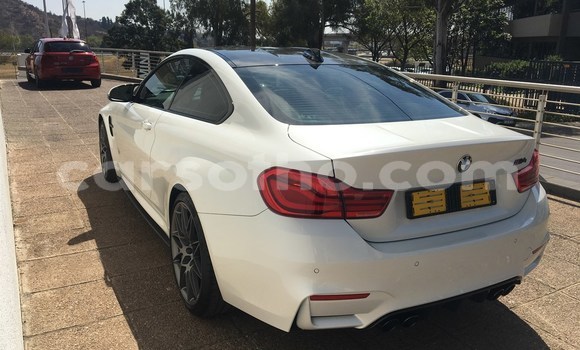 Acheter Occasion Voiture BMW M4 Blanc à Maseru, Maseru Acheter Occasion Voiture BMW M4 Blanc à Maseru, Maseru