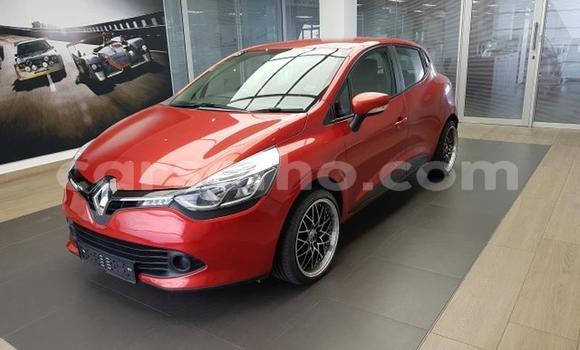 Sayi Na hannu Renault Clio Red Mota in Maseru a Maseru Sayi Na hannu Renault Clio Red Mota in Maseru a Maseru