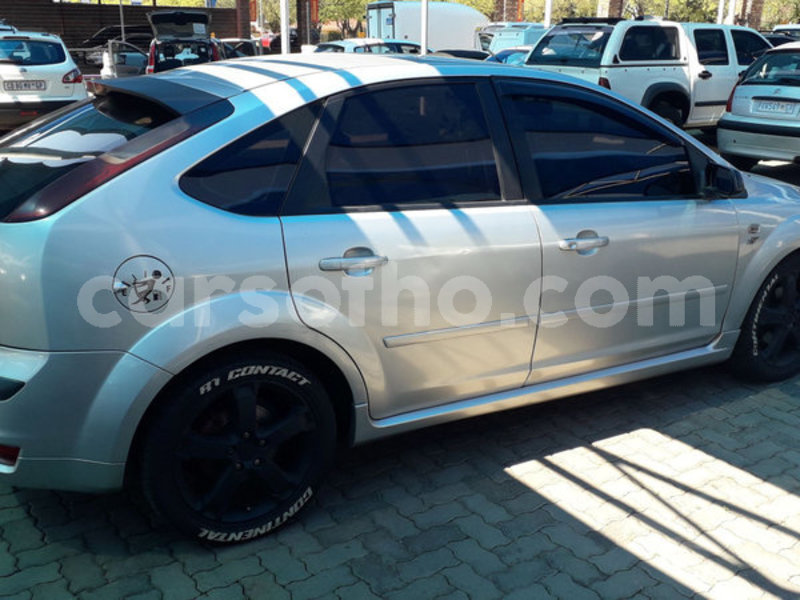 Big with watermark ford focus leribe maputsoe 12751