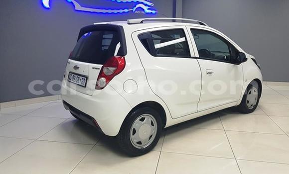 Sayi Na hannu Chevrolet Spark White Mota in Maseru a Maseru Sayi Na hannu Chevrolet Spark White Mota in Maseru a Maseru