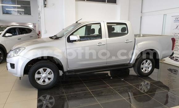Acheter Occasion Voiture Isuzu KB Gris à Maseru, Maseru Acheter Occasion Voiture Isuzu KB Gris à Maseru, Maseru