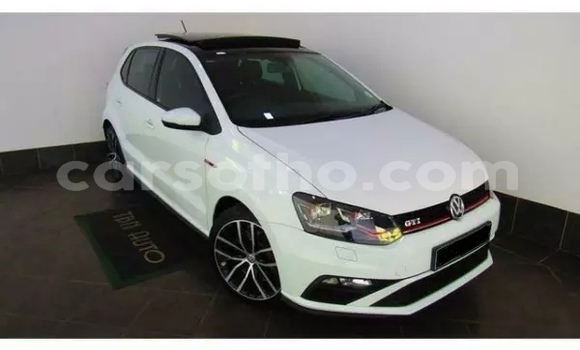 Acheter Occasion Voiture Volkswagen Polo Blanc à Hlotse, Leribe Acheter Occasion Voiture Volkswagen Polo Blanc à Hlotse, Leribe
