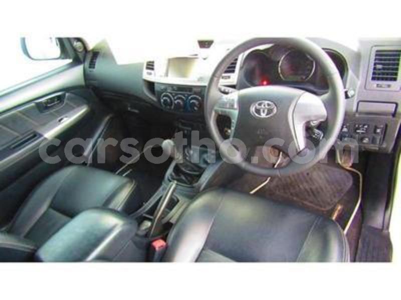 Big with watermark toyota hilux leribe hlotse 12761