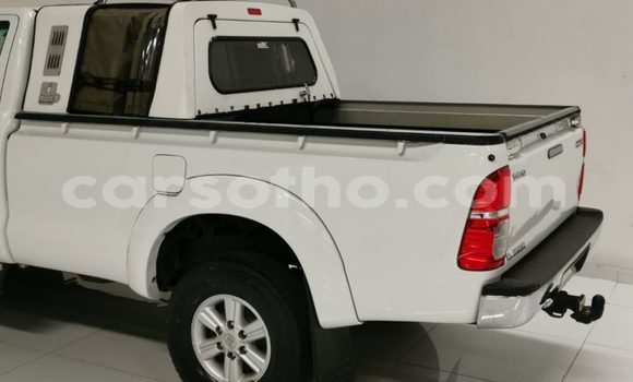 Acheter Occasion Voiture Toyota Hilux Blanc à Maseru, Maseru Acheter Occasion Voiture Toyota Hilux Blanc à Maseru, Maseru