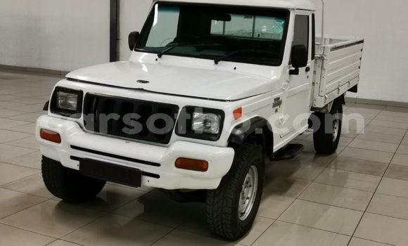 Acheter Occasion Voiture Mahindra Bolero Blanc à Maseru, Maseru Acheter Occasion Voiture Mahindra Bolero Blanc à Maseru, Maseru