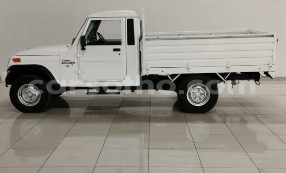 Acheter Occasion Voiture Mahindra Bolero Blanc à Maseru, Maseru Acheter Occasion Voiture Mahindra Bolero Blanc à Maseru, Maseru