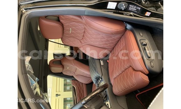 Sayi Imported Lexus LX Black Mota in Import - Dubai a Maseru Sayi Imported Lexus LX Black Mota in Import - Dubai a Maseru