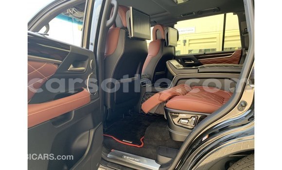Sayi Imported Lexus LX Black Mota in Import - Dubai a Maseru Sayi Imported Lexus LX Black Mota in Import - Dubai a Maseru