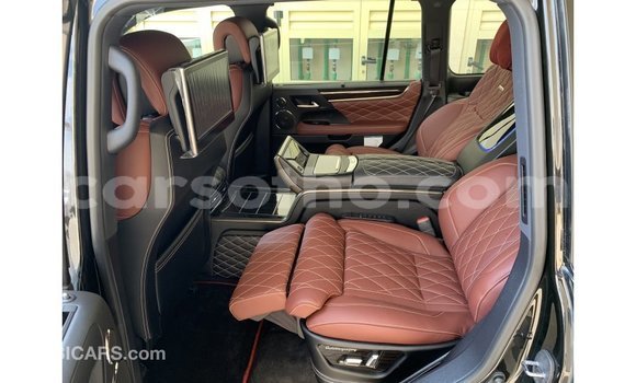 Sayi Imported Lexus LX Black Mota in Import - Dubai a Maseru Sayi Imported Lexus LX Black Mota in Import - Dubai a Maseru