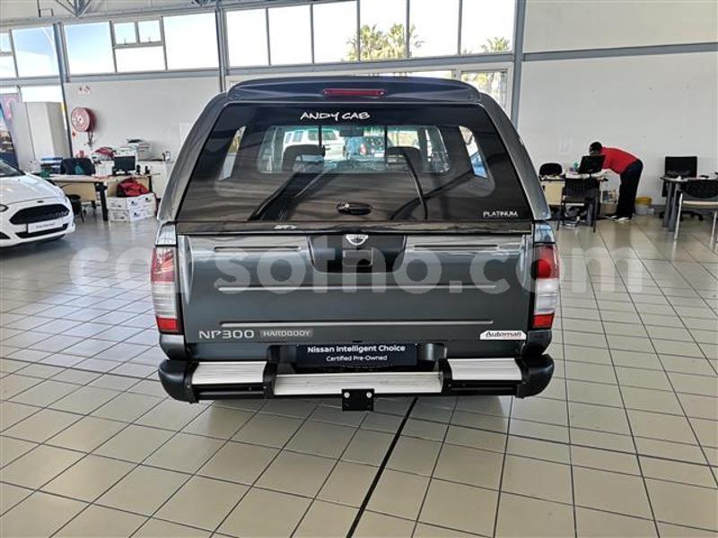 Big with watermark nissan np 300 leribe hlotse 12777