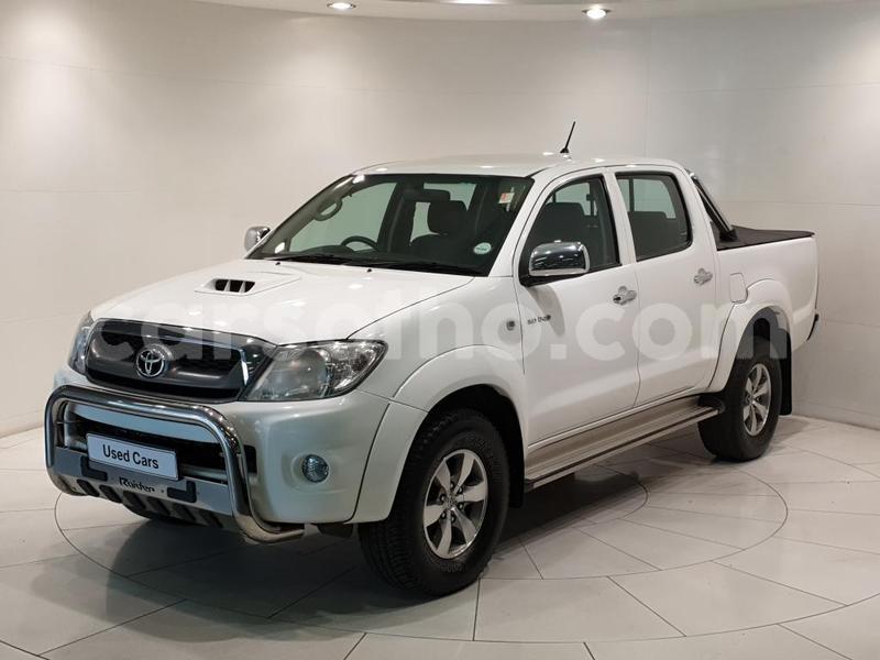 Big with watermark toyota hilux maseru roma 12779