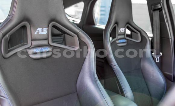 Acheter Occasion Voiture Ford Focus RS Bleu à Maseru, Maseru Acheter Occasion Voiture Ford Focus RS Bleu à Maseru, Maseru