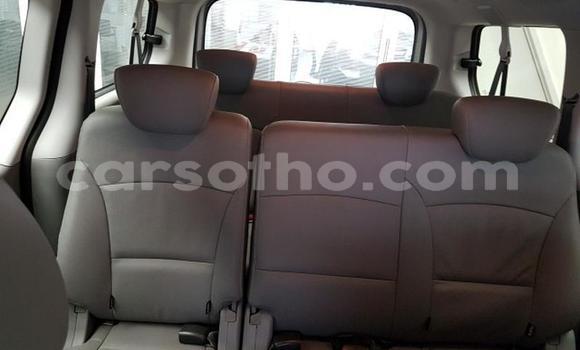 Sayi Na hannu Hyundai H1 Silver Mota in Maseru a Maseru Sayi Na hannu Hyundai H1 Silver Mota in Maseru a Maseru