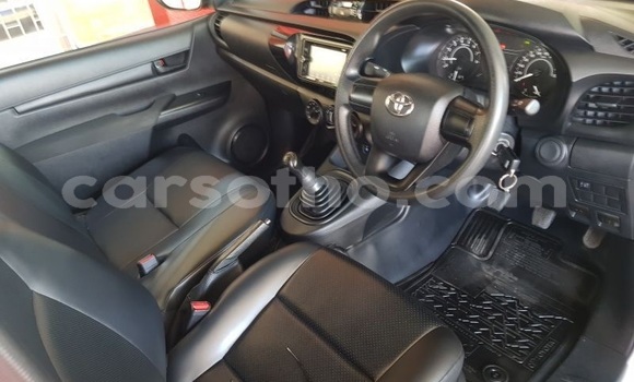 Buy Used Toyota Hilux White Car in Maseru in Maseru Buy Used Toyota Hilux White Car in Maseru in Maseru