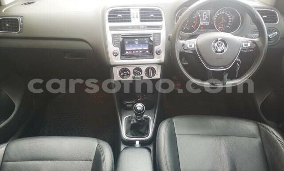 اشتري مستعمل Volkswagen Polo White سيارة في Hlotse في Leribe اشتري مستعمل Volkswagen Polo White سيارة في Hlotse في Leribe