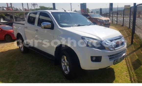 Buy Used Isuzu KB White Car in Maseru in Maseru Buy Used Isuzu KB White Car in Maseru in Maseru