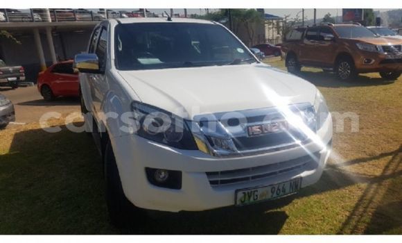 Buy Used Isuzu KB White Car in Maseru in Maseru Buy Used Isuzu KB White Car in Maseru in Maseru