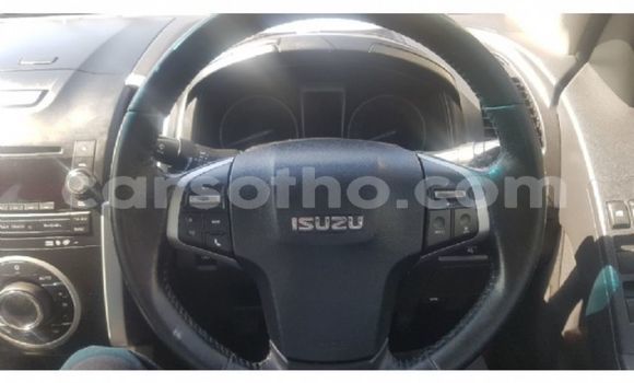 Buy Used Isuzu KB White Car in Maseru in Maseru Buy Used Isuzu KB White Car in Maseru in Maseru