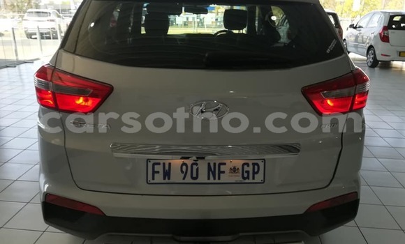 Buy Used Hyundai Creta Silver Car in Hlotse in Leribe Buy Used Hyundai Creta Silver Car in Hlotse in Leribe